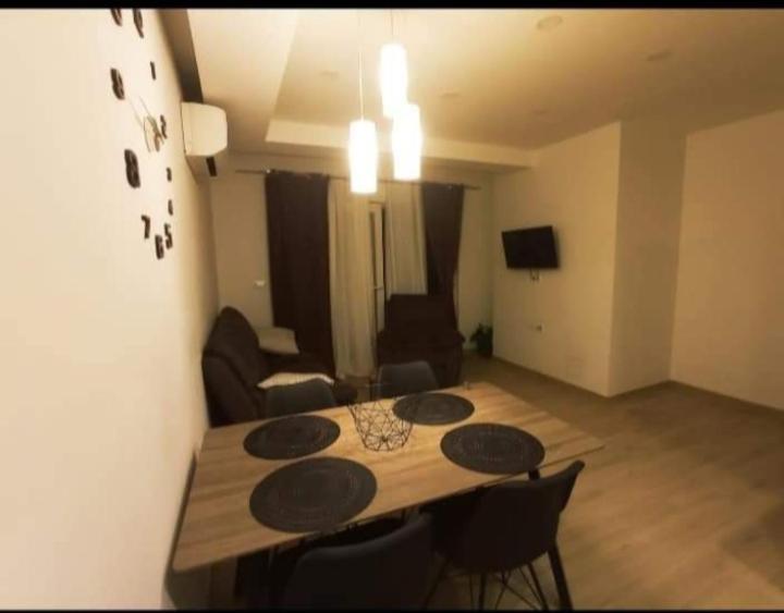 شقة Apartman Paula ماكارسكا المظهر الخارجي الصورة